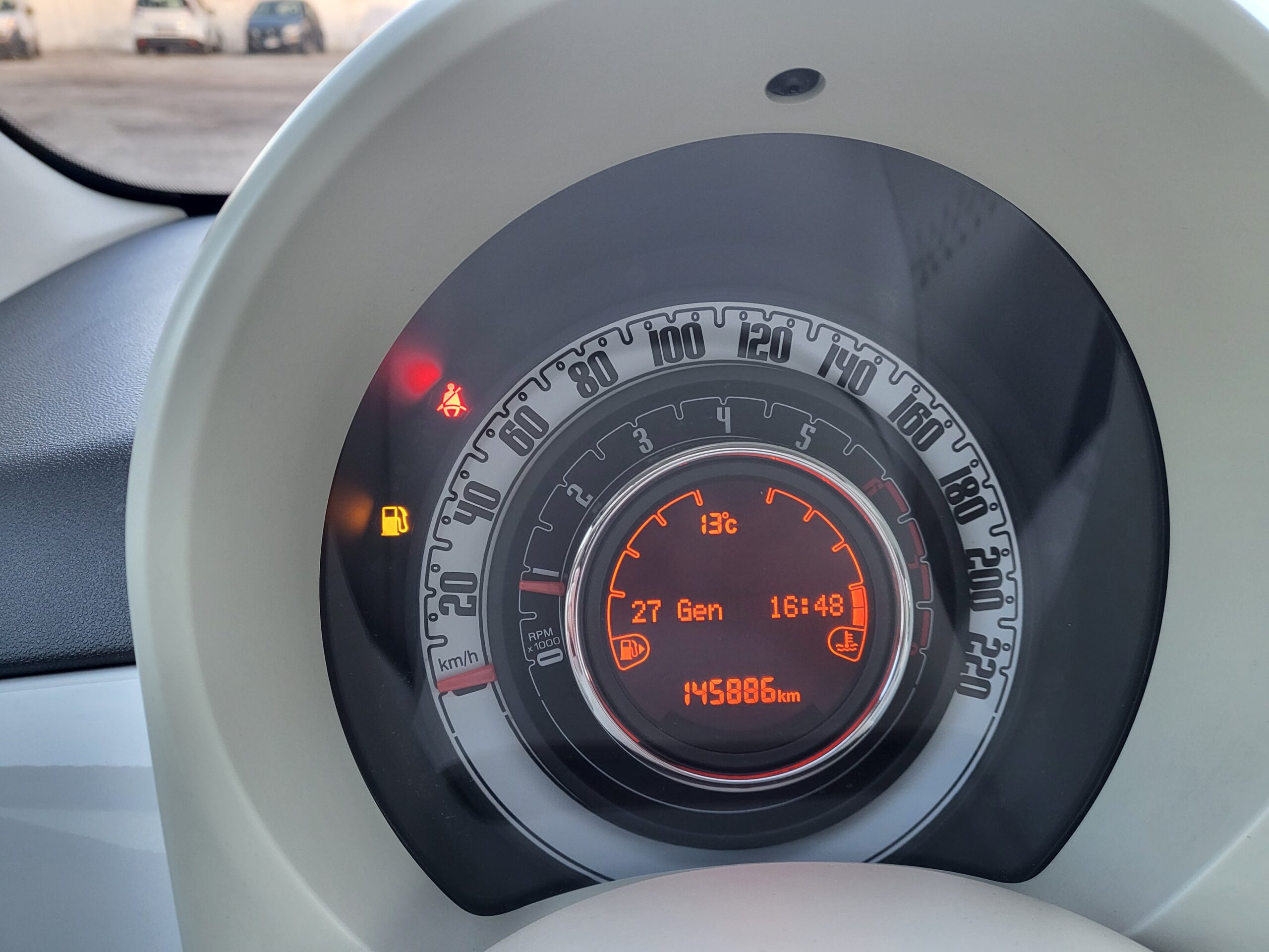 
								FIAT 500 1.2 EASY POWER LOUNGE completo									