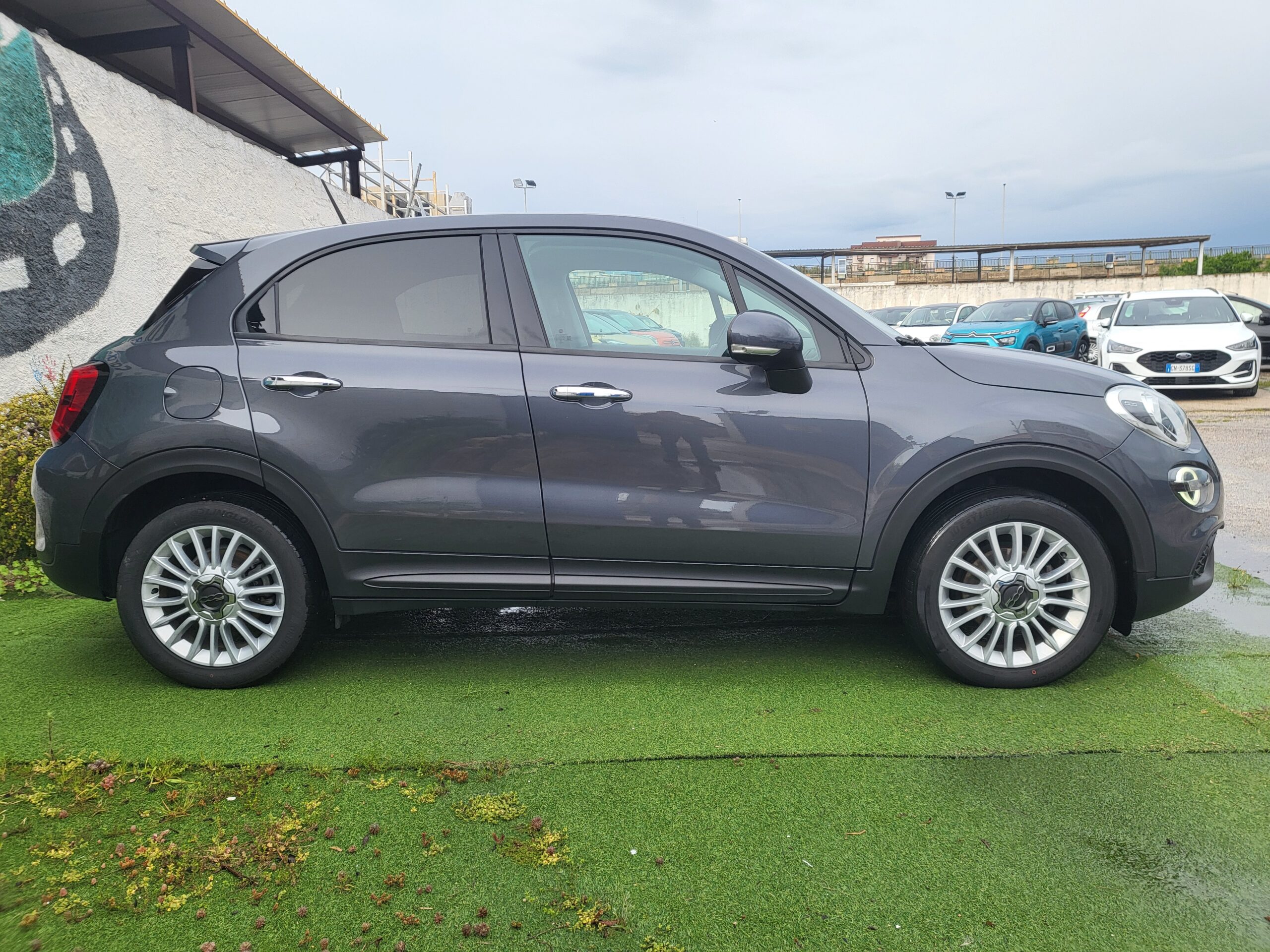 
								FIAT 500X 1.3 MultiJet 95 CV S&S Connect Uniprò completo									
