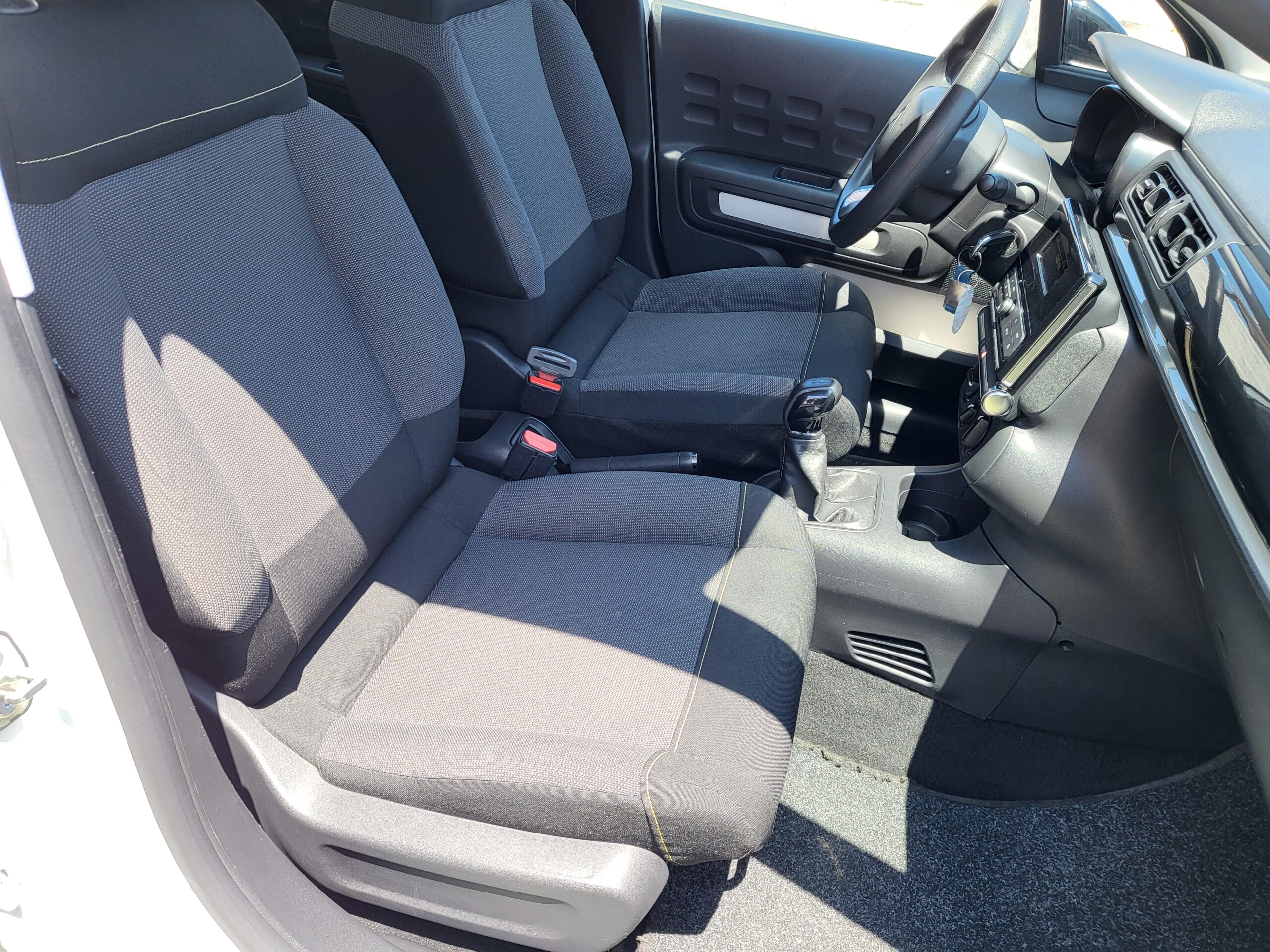 
								CITROEN C3 1.5 BlueHDI N1 completo									