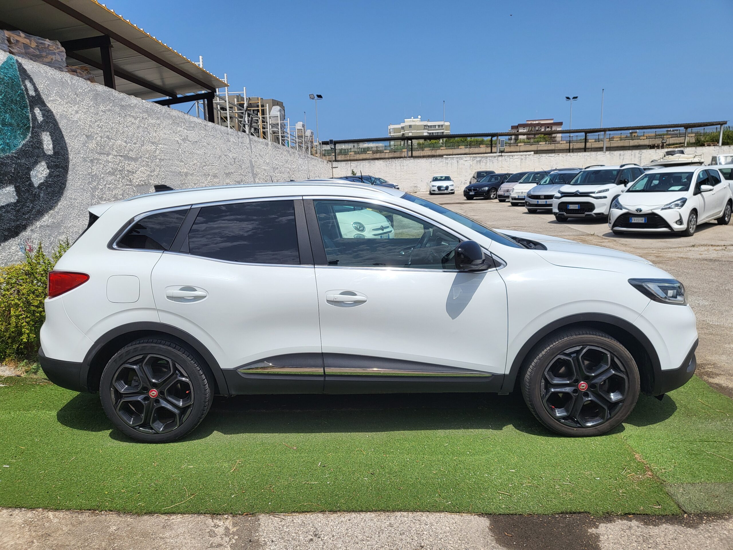 
								RENAULT KADJAR 1.5 DCI 110CV. BOSE EDITION completo									