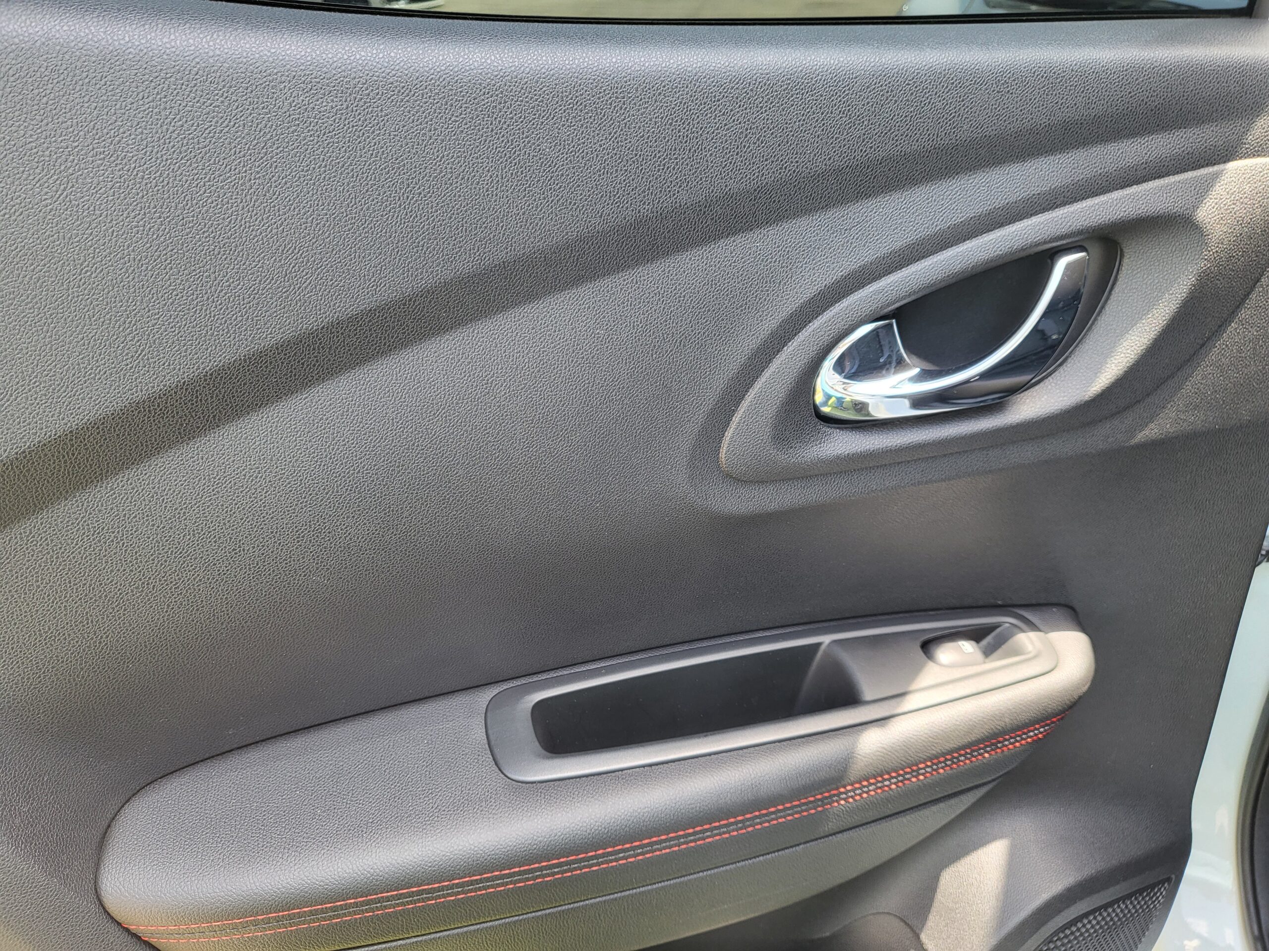
								RENAULT KADJAR 1.5 DCI 110CV. BOSE EDITION completo									