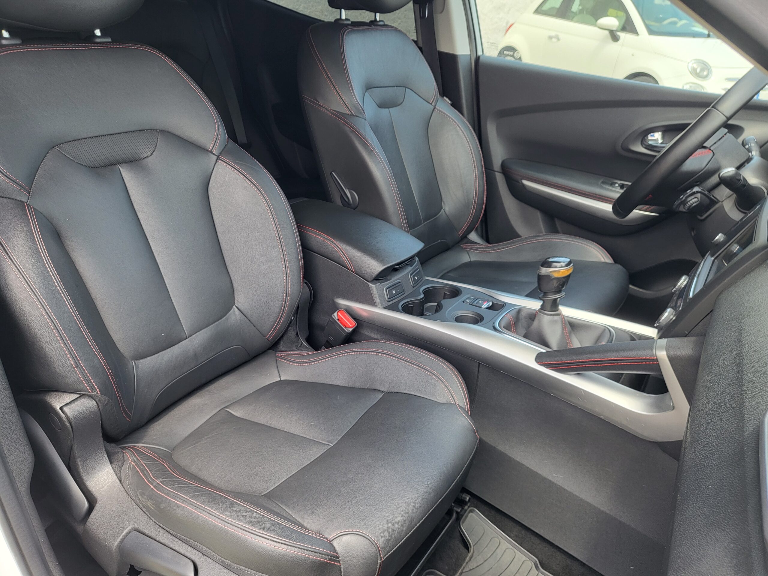 
								RENAULT KADJAR 1.5 DCI 110CV. BOSE EDITION completo									